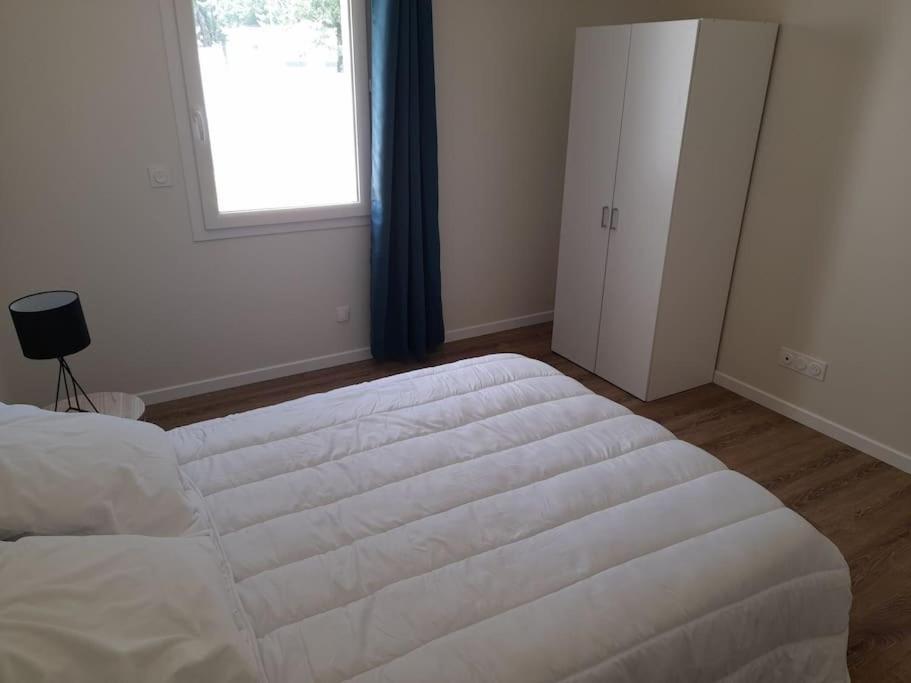 Le Logis De Gatseau Apartment Les Mathes Luaran gambar